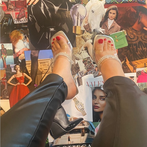 90’s Rhinestone Clear Heels Size 8 - Picture 2 of 2